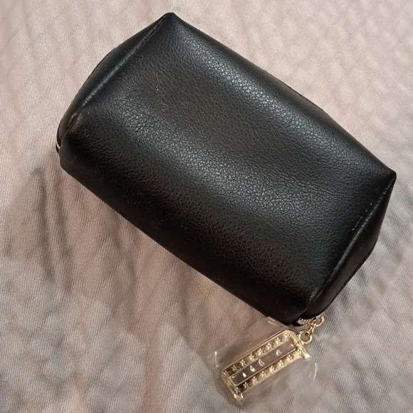 Dior Black, White & Gold Makeup Bags Set Of 2 - Picture 12 of 15